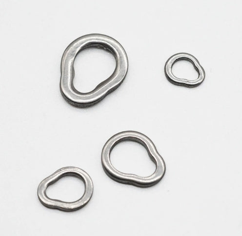 🧲 Anello Inox a Forma di Pera per Slow Jigging – 10 pz/confezione